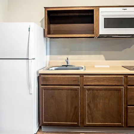 Woodspring Suites Naples Golden Gate Exterior photo
