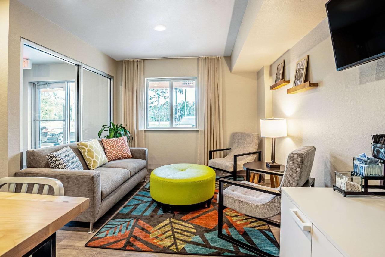 Woodspring Naples